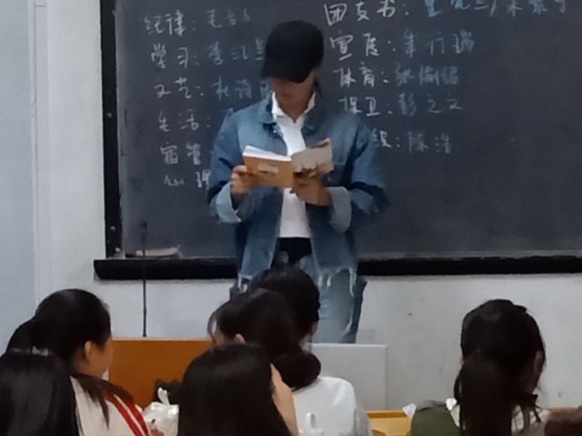 5be2edc65df40.jpg