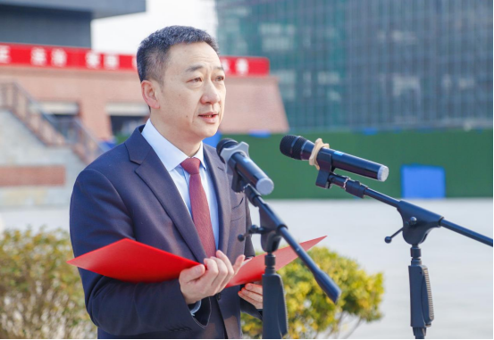 洛阳职业技术学院举行2024年春季学期升旗仪式