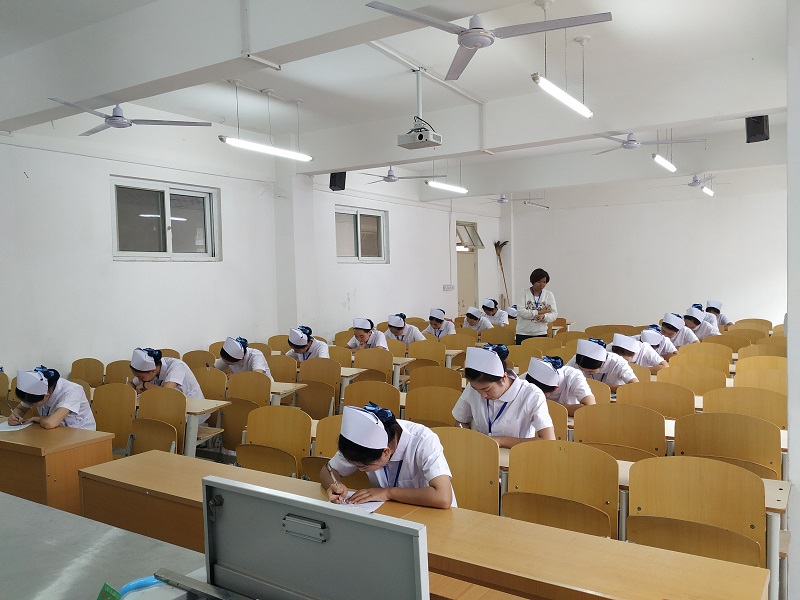 5bd80ea364389.jpg